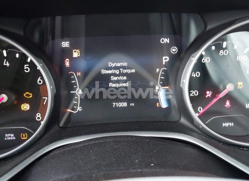 Photo 7 of 2018 Jeep Compass LATITUDE 4X4 (VIN 3C4NJDBB5JT259158)