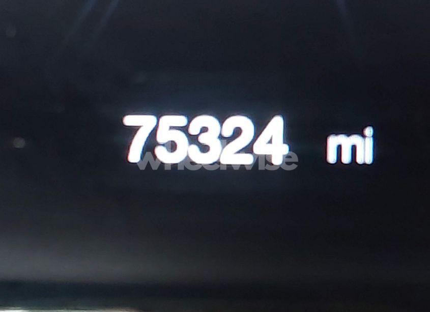 Photo 16 of 2018 Jeep Compass LATITUDE 4X4 (VIN 3C4NJDBB5JT355582)