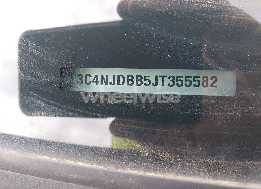 Photo 9 of 2018 Jeep Compass LATITUDE 4X4 (VIN 3C4NJDBB5JT355582)