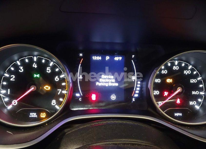 Photo 7 of 2018 Jeep Compass LATITUDE 4X4 (VIN 3C4NJDBB5JT493087)