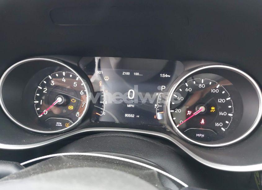 Photo 7 of 2019 Jeep Compass LATITUDE 4X4 (VIN 3C4NJDBB5KT847272)