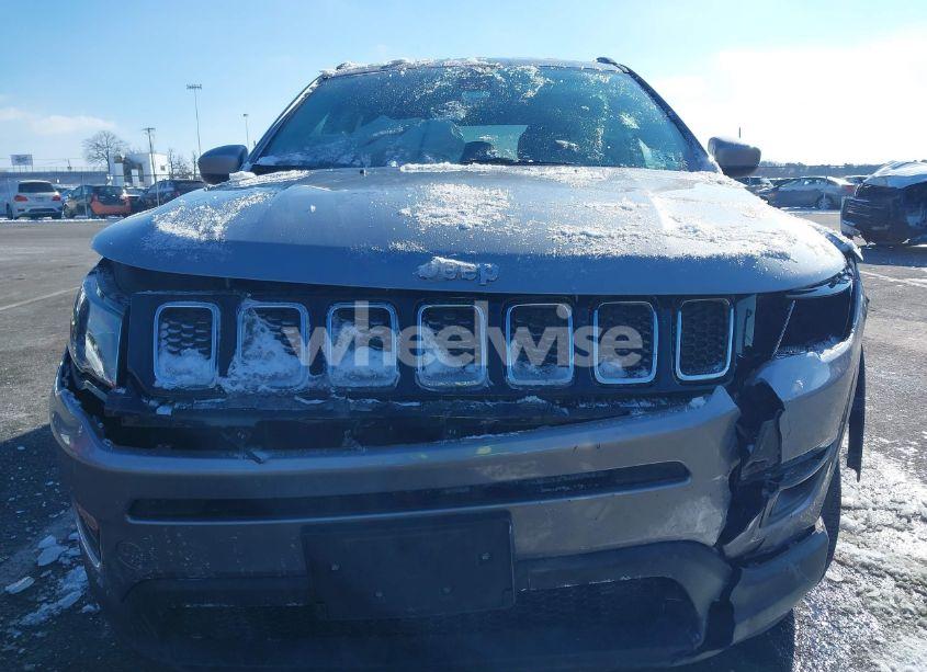 Photo 12 of 2020 Jeep Compass LATITUDE 4X4 (VIN 3C4NJDBB5LT138536)