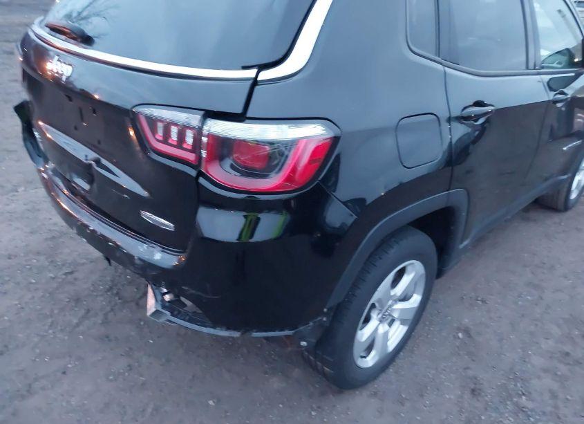 Photo 19 of 2020 Jeep Compass LATITUDE 4X4 (VIN 3C4NJDBB5LT148581)