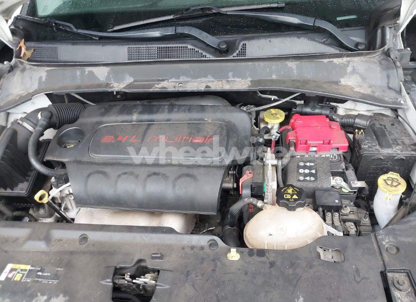 Photo 10 of 2020 Jeep Compass LATITUDE 4X4 (VIN 3C4NJDBB5LT148628)