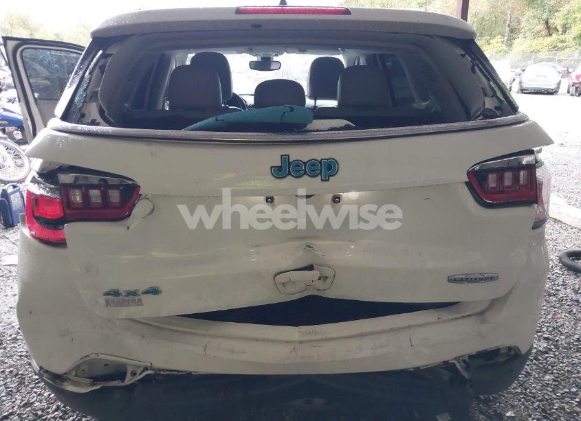 Photo 6 of 2020 Jeep Compass LATITUDE 4X4 (VIN 3C4NJDBB5LT148628)