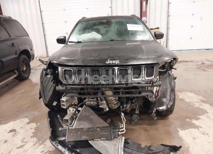 Photo 12 of 2020 Jeep Compass LATITUDE 4X4 (VIN 3C4NJDBB5LT225272)