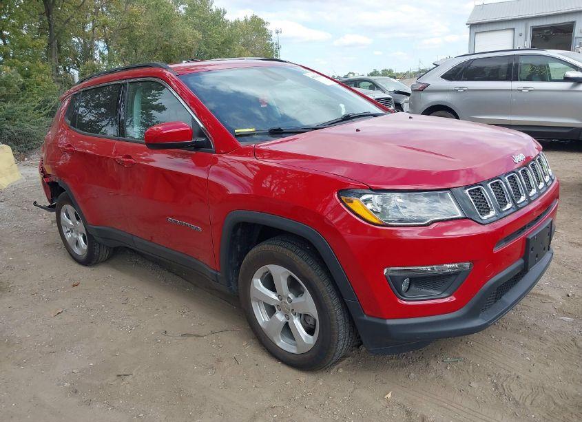 2021 Jeep Compass LATITUDE 4X4 (VIN 3C4NJDBB5MT515500) main photo