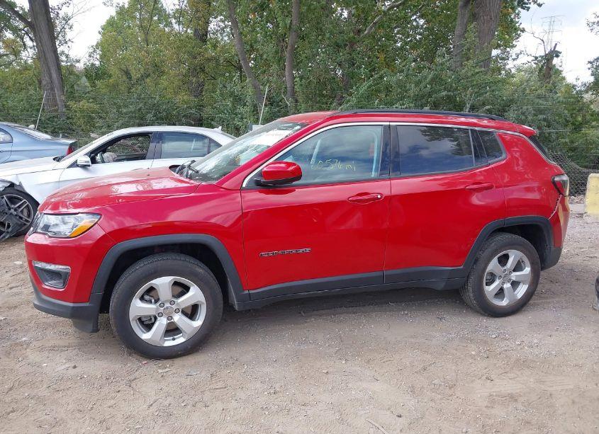 Photo 14 of 2021 Jeep Compass LATITUDE 4X4 (VIN 3C4NJDBB5MT515500)
