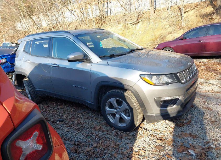 Photo 14 of 2021 Jeep Compass LATITUDE 4X4 (VIN 3C4NJDBB5MT524522)