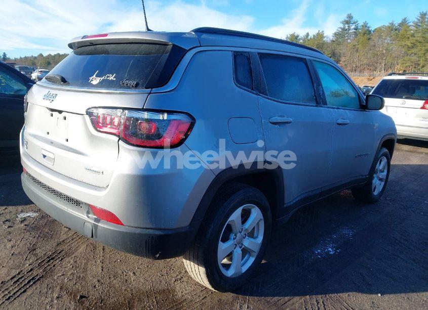 Photo 4 of 2021 Jeep Compass LATITUDE 4X4 (VIN 3C4NJDBB5MT547721)