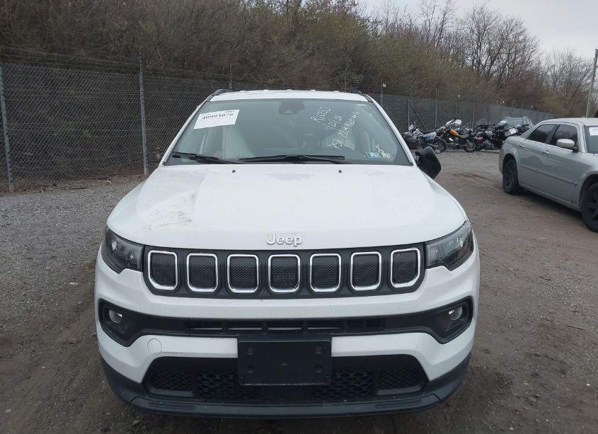 Photo 12 of 2022 Jeep Compass LATITUDE 4X4 (VIN 3C4NJDBB5NT175301)