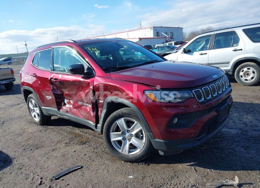 2022 Jeep Compass LATITUDE 4X4 (VIN 3C4NJDBB5NT183348) main photo