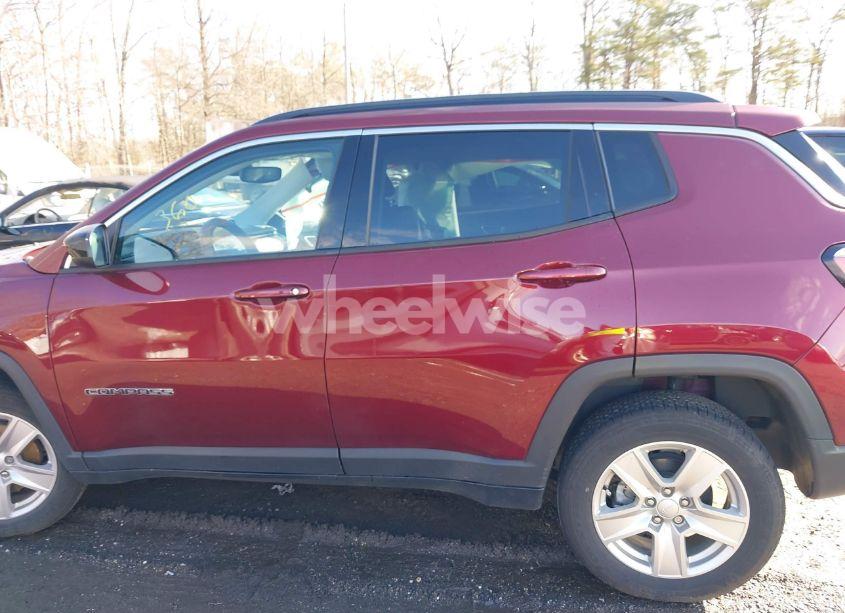 Photo 13 of 2022 Jeep Compass LATITUDE 4X4 (VIN 3C4NJDBB5NT183348)