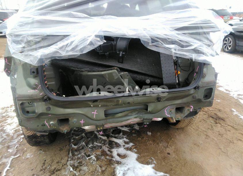 Photo 6 of 2018 Jeep Compass LATITUDE 4X4 (VIN 3C4NJDBB6JT136436)