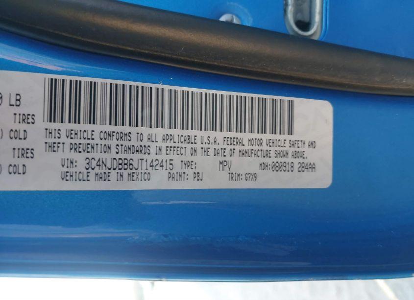 Photo 9 of 2018 Jeep Compass LATITUDE 4X4 (VIN 3C4NJDBB6JT142415)