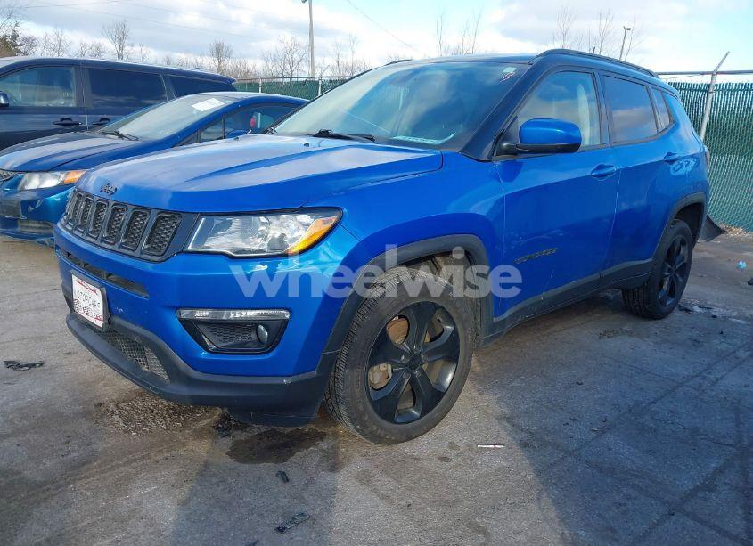 Photo 2 of 2018 Jeep Compass ALTITUDE 4X4 (VIN 3C4NJDBB6JT321036)