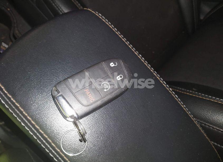 Photo 11 of 2018 Jeep Compass LATITUDE 4X4 (VIN 3C4NJDBB6JT415448)