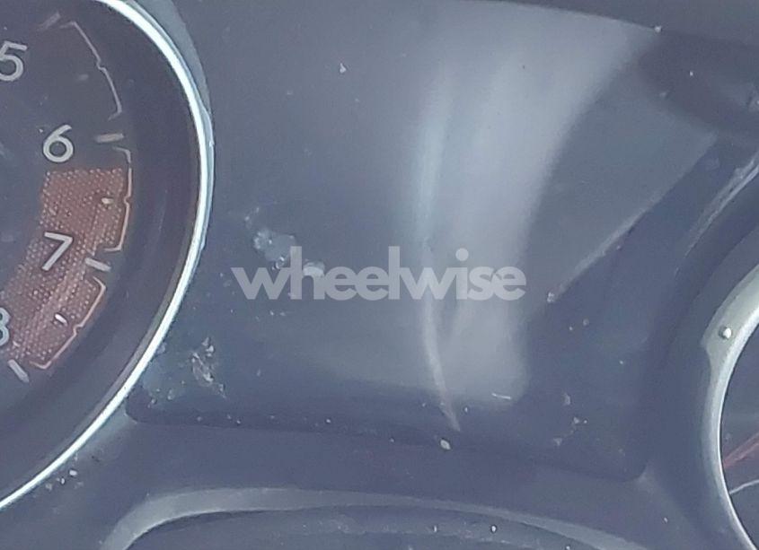 Photo 14 of 2018 Jeep Compass LATITUDE 4X4 (VIN 3C4NJDBB6JT418575)