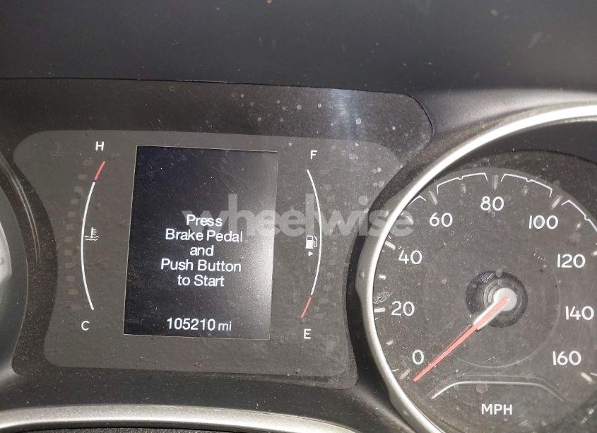 Photo 15 of 2018 Jeep Compass ALTITUDE 4X4 (VIN 3C4NJDBB6JT453973)