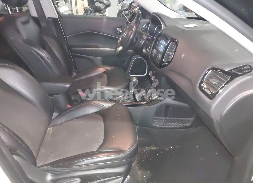 Photo 5 of 2018 Jeep Compass ALTITUDE 4X4 (VIN 3C4NJDBB6JT453973)