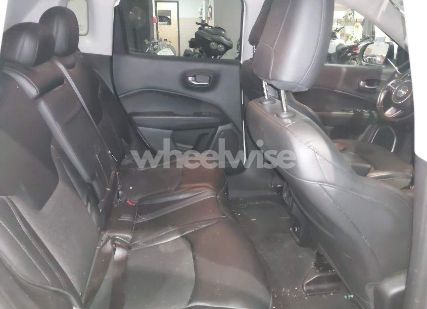 Photo 8 of 2018 Jeep Compass ALTITUDE 4X4 (VIN 3C4NJDBB6JT453973)