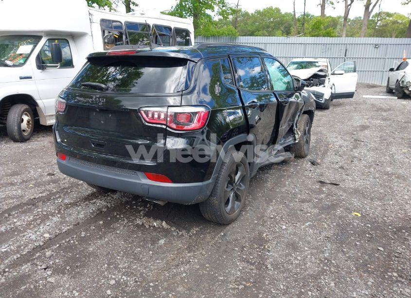 Photo 4 of 2019 Jeep Compass ALTITUDE 4X4 (VIN 3C4NJDBB6KT648540)