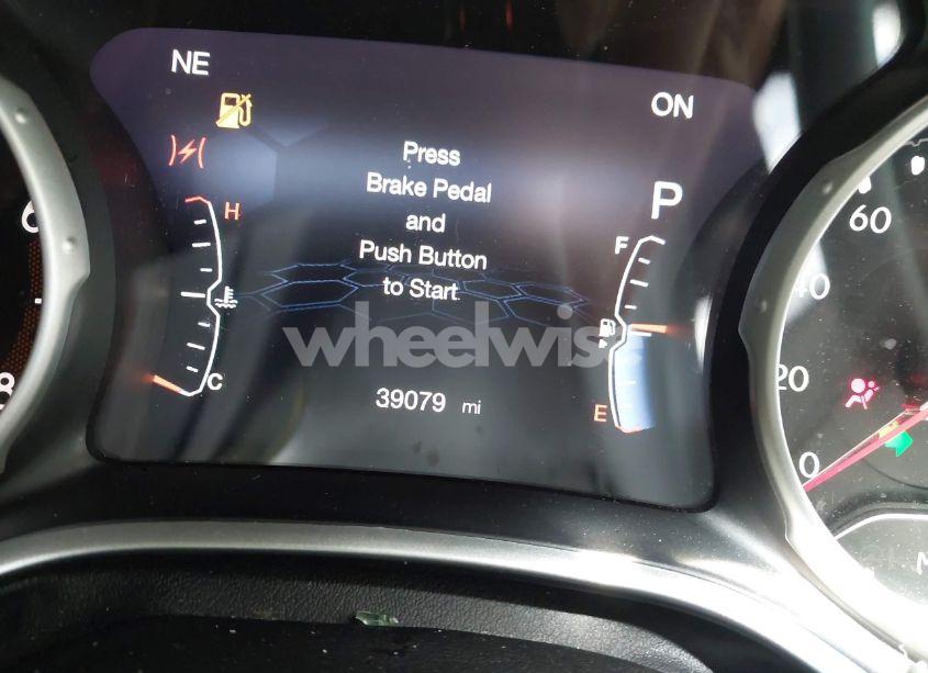 Photo 7 of 2019 Jeep Compass ALTITUDE 4X4 (VIN 3C4NJDBB6KT648540)