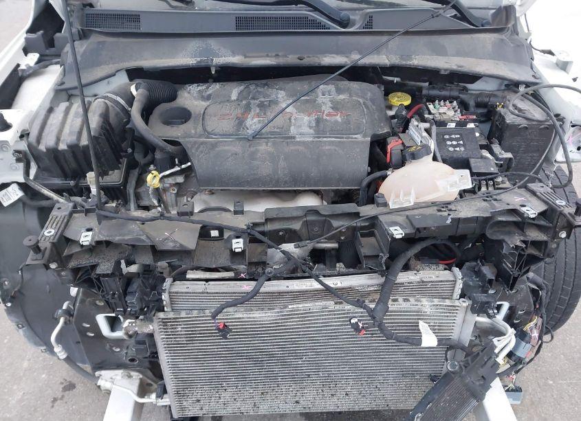 Photo 10 of 2019 Jeep Compass ALTITUDE 4X4 (VIN 3C4NJDBB6KT683577)