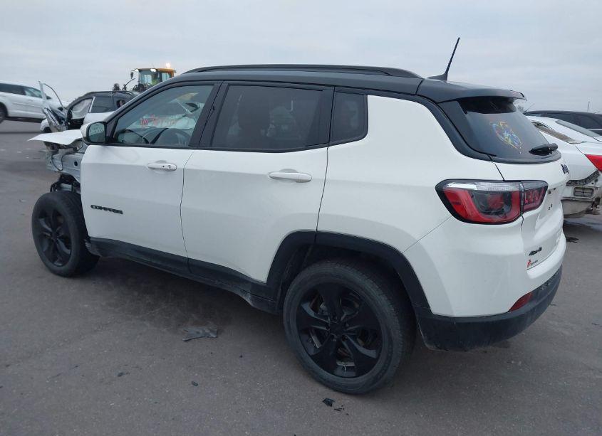 Photo 3 of 2019 Jeep Compass ALTITUDE 4X4 (VIN 3C4NJDBB6KT683577)