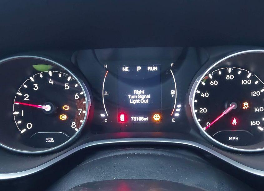 Photo 7 of 2019 Jeep Compass ALTITUDE 4X4 (VIN 3C4NJDBB6KT683577)