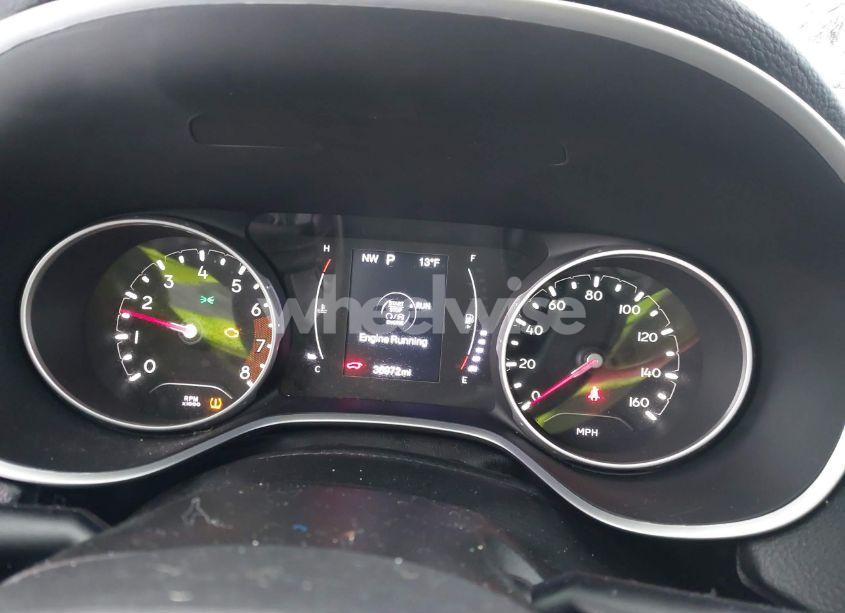 Photo 7 of 2020 Jeep Compass LATITUDE 4X4 (VIN 3C4NJDBB6LT131918)