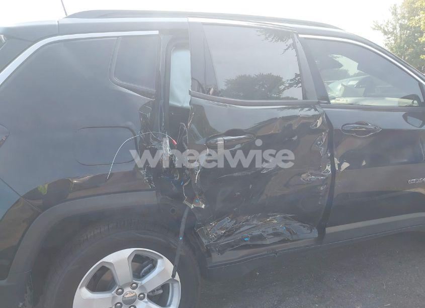 Photo 19 of 2020 Jeep Compass LATITUDE 4X4 (VIN 3C4NJDBB6LT219674)