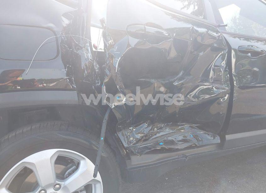 Photo 20 of 2020 Jeep Compass LATITUDE 4X4 (VIN 3C4NJDBB6LT219674)