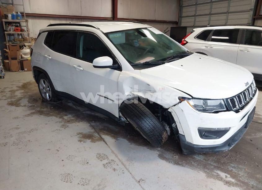 2021 Jeep Compass LATITUDE 4X4 (VIN 3C4NJDBB6MT593316) main photo