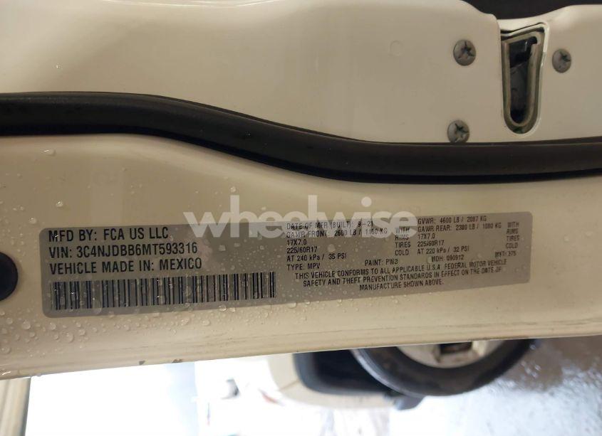 Photo 9 of 2021 Jeep Compass LATITUDE 4X4 (VIN 3C4NJDBB6MT593316)