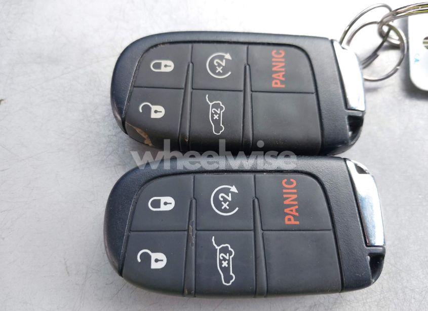 Photo 11 of 2022 Jeep Compass LATITUDE 4X4 (VIN 3C4NJDBB6NT120808)