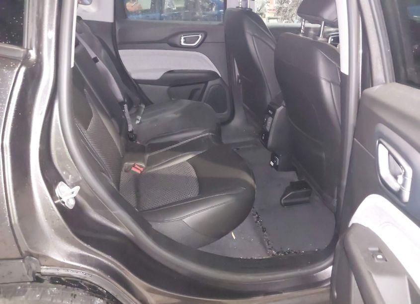 Photo 8 of 2022 Jeep Compass LATITUDE 4X4 (VIN 3C4NJDBB6NT238910)