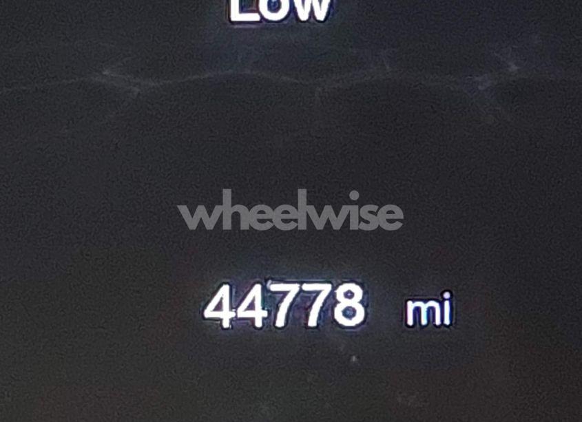 Photo 15 of 2018 Jeep Compass LATITUDE 4X4 (VIN 3C4NJDBB7JT114185)