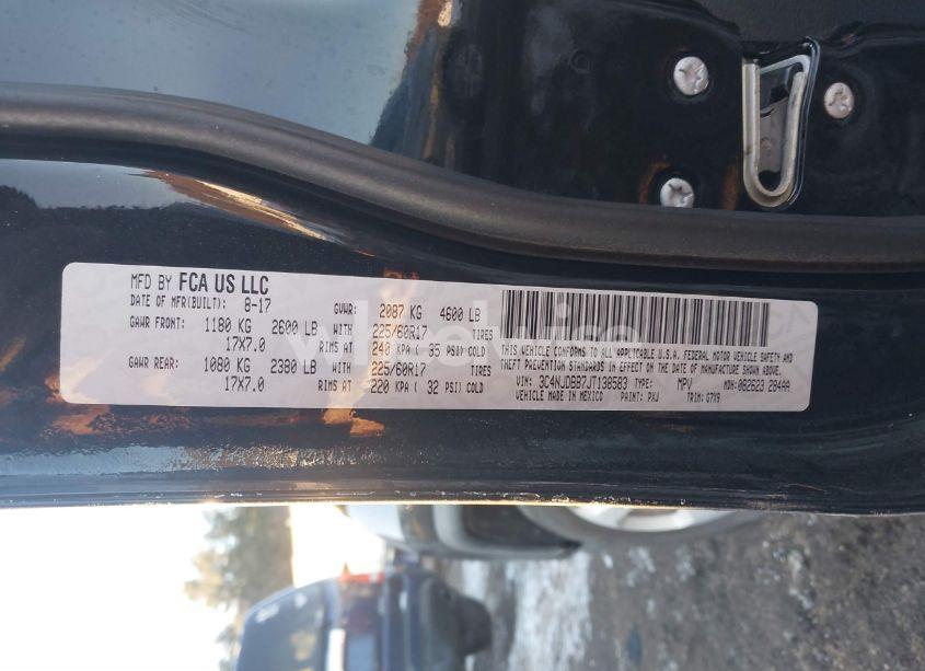 Photo 9 of 2018 Jeep Compass LATITUDE 4X4 (VIN 3C4NJDBB7JT138583)