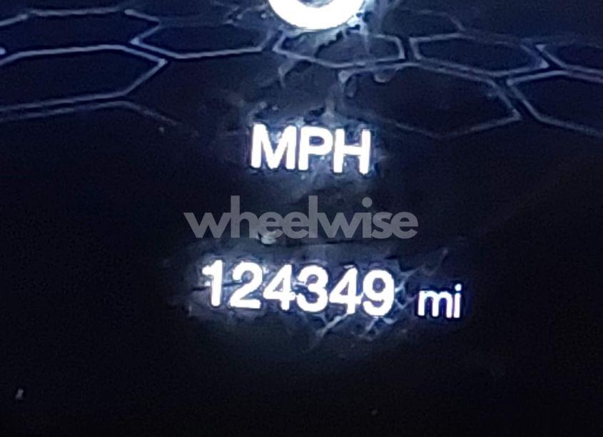 Photo 15 of 2018 Jeep Compass LATITUDE 4X4 (VIN 3C4NJDBB7JT180722)