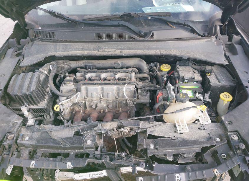 Photo 10 of 2018 Jeep Compass LATITUDE 4X4 (VIN 3C4NJDBB7JT336872)