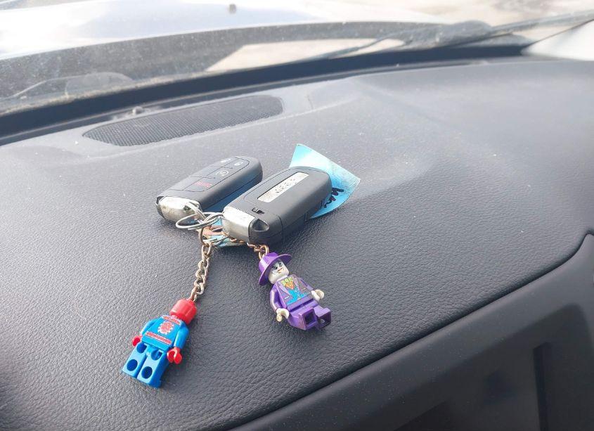 Photo 11 of 2018 Jeep Compass LATITUDE 4X4 (VIN 3C4NJDBB7JT336872)