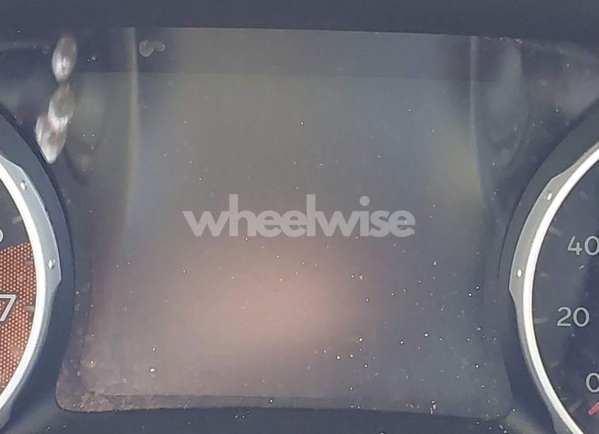 Photo 15 of 2019 Jeep Compass LATITUDE 4X4 (VIN 3C4NJDBB7KT628622)