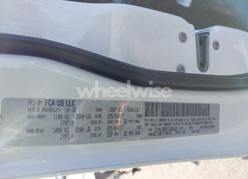 Photo 9 of 2019 Jeep Compass LATITUDE 4X4 (VIN 3C4NJDBB7KT628622)