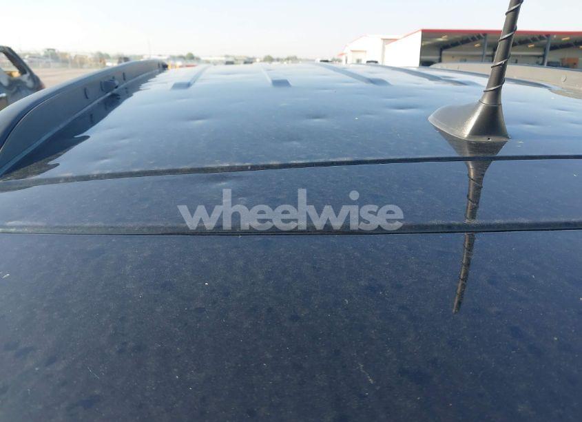 Photo 20 of 2019 Jeep Compass LATITUDE 4X4 (VIN 3C4NJDBB7KT761185)