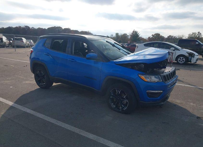 2020 Jeep Compass ALTITUDE 4X4 (VIN 3C4NJDBB7LT115856) main photo