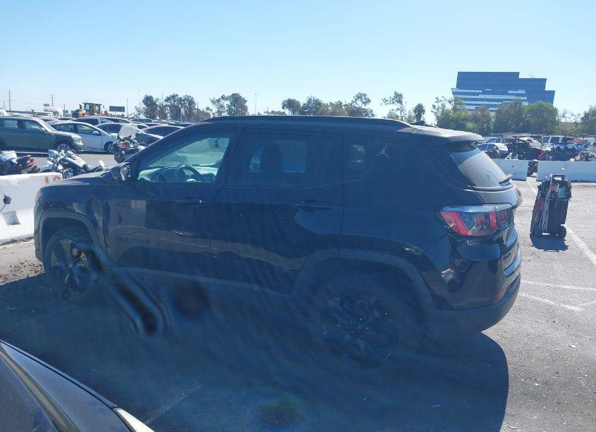 Photo 14 of 2020 Jeep Compass ALTITUDE 4X4 (VIN 3C4NJDBB7LT197376)