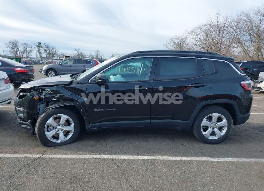 Photo 14 of 2021 Jeep Compass LATITUDE 4X4 (VIN 3C4NJDBB7MT540625)