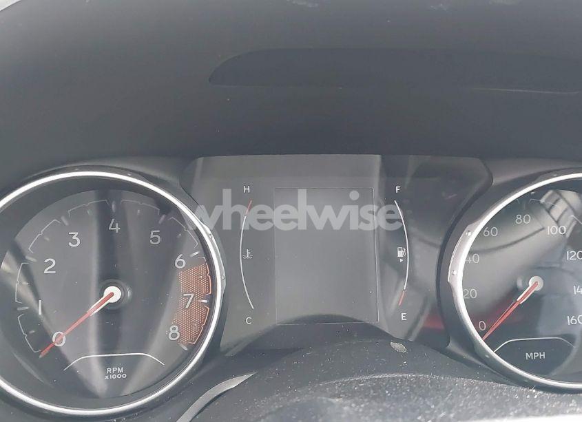 Photo 15 of 2021 Jeep Compass LATITUDE 4X4 (VIN 3C4NJDBB7MT540625)