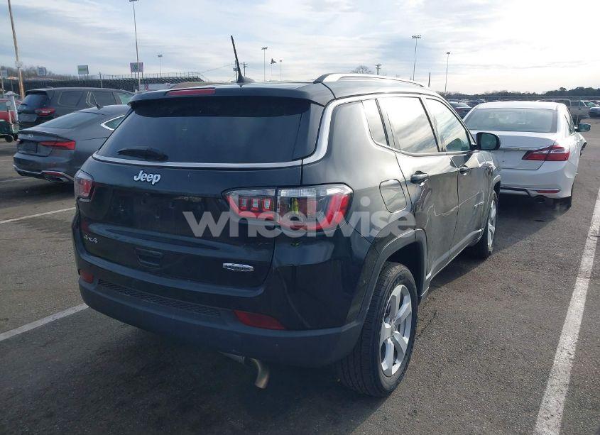 Photo 4 of 2021 Jeep Compass LATITUDE 4X4 (VIN 3C4NJDBB7MT540625)
